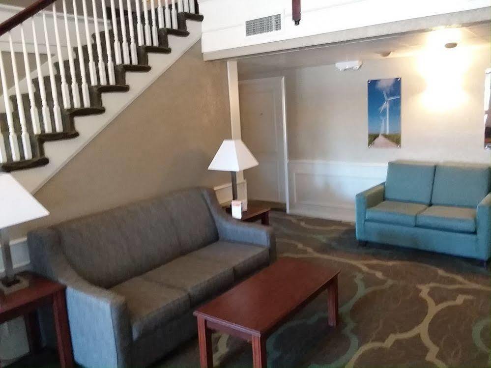 Quality Inn&Suites Des Moines Urbandale Extérieur photo